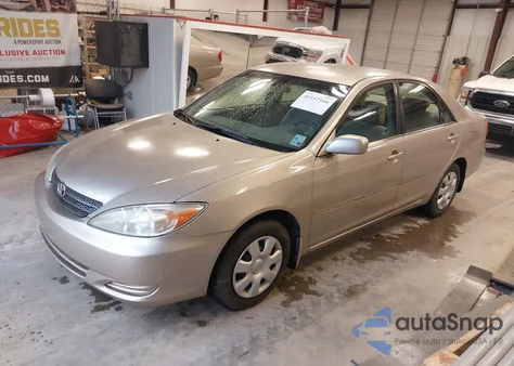 2002 Toyota Camry Le from USA, damaged, VIN JTDBE32K020032654